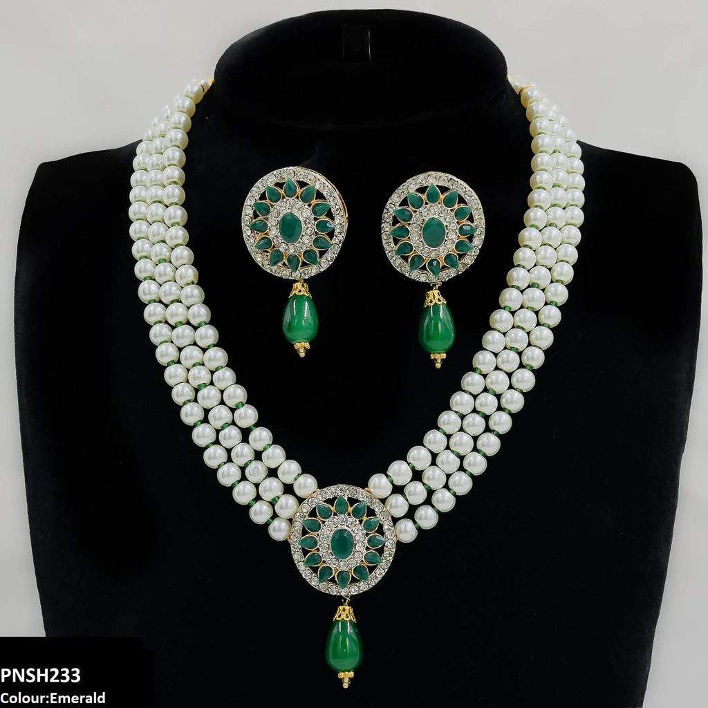 The Cultural Significance of Pakistani Ethnic Necklace Sets