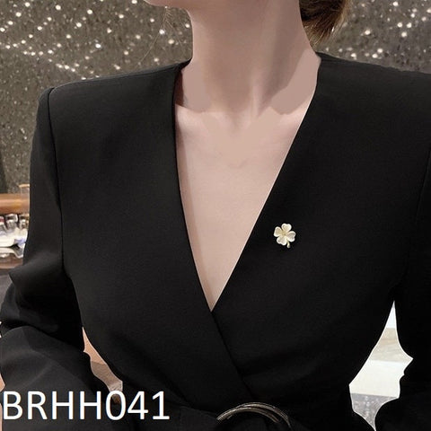 BRHH041 YMO Flower Collar Pin - BRHH