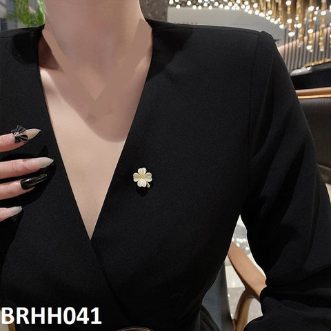 BRHH041 YMO Flower Collar Pin - BRHH
