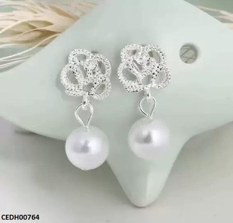 CEDH00764 YYZ Flower Pearl Drop Earrings - CEDH