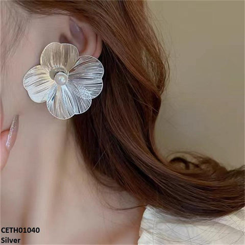 CETH01040 LSH Pearl Flower Tops Pair - CETH