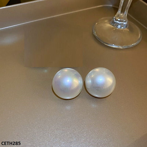 Discover the perfect addition to your jewelry collection with our CETH285 ZLX Round Stud Tops Pair from TJ Wholesale Pakistan. These fashion accessories are crafted with expert precision for a stunning and stylish look. Elevate any outfit with our fashionable and affordable artificial jewelry.