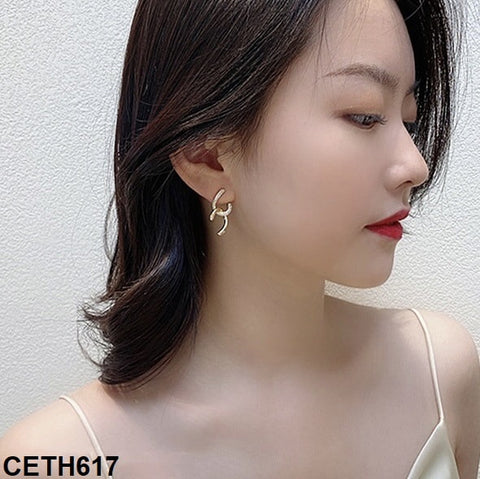 CETH617 YQG Double Pave Ear Tops Pair - CETH