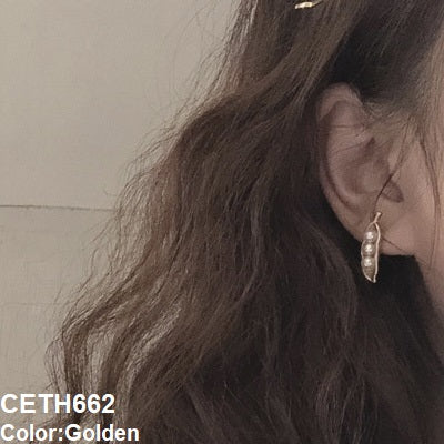 CETH662 ZCD Mango Pearl Ear Tops Pair - CETH