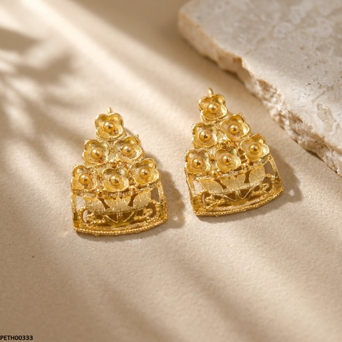 PETH00333 FRN Triangle Flower Tops Pair - PETH