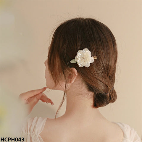 HCPH043 SHE White Flower Hair Pin - HCPH