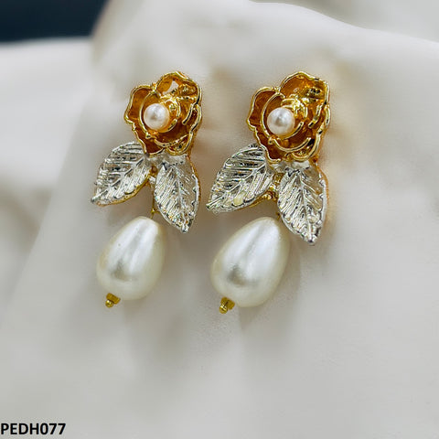 PEDH077 SDQ Flower/Pearl Drop Earring Pair - PEDH