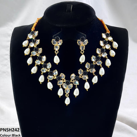 PNSH242 SDQ Flower/Pearl Drop Necklace Set - PNSH