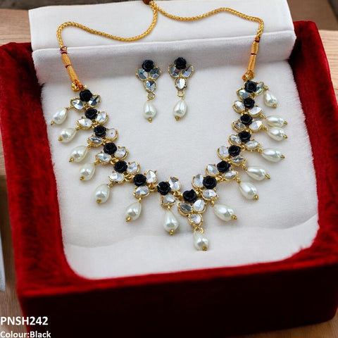 PNSH242 SDQ Flower/Pearl Drop Necklace Set - PNSH