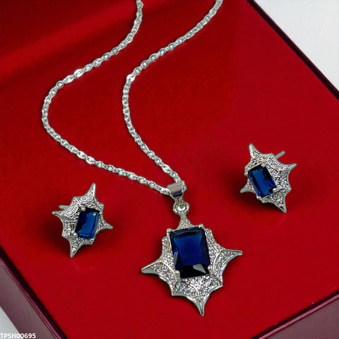 TPSH00695 KYC Star Shaped Pendant Set - TPSH