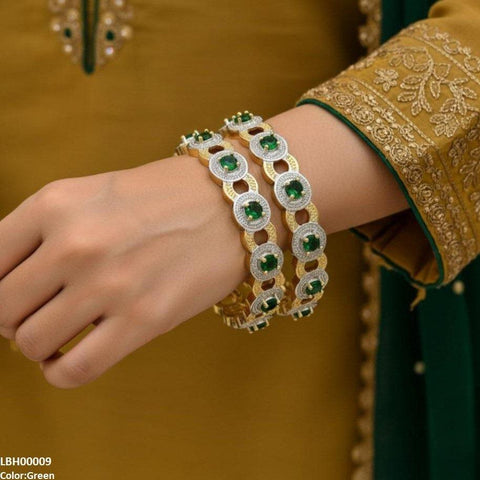 LBH00009 ANI Round Stone Linked Bangle Set - LBH