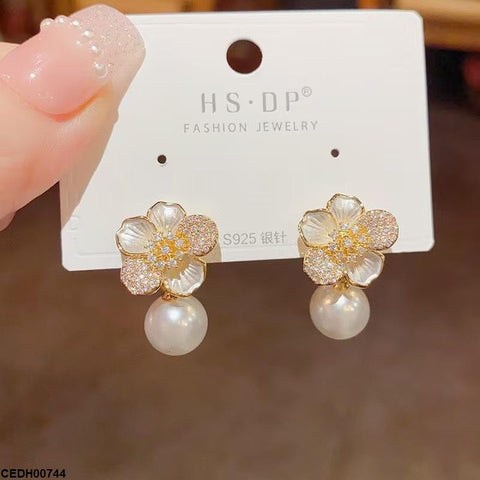 CEDH00744 YHC Flower Pearl Drop Earrings - CEDH