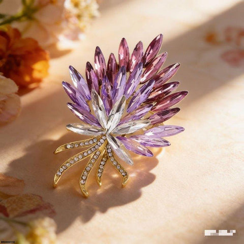BRHH00116  XST Flower Zircon Broach - BRHH