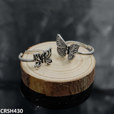 Enhance your style with our CRSH430 LSH 2 Butterfly Rings. Made from fashionable and artificial materials, these adjustable rings add a touch of elegance to any outfit. A must-have fashion accessory from TJ Wholesale Pakistan.