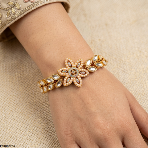 PBRH00236 MZM Pearl Flower Bracelet - PBRH