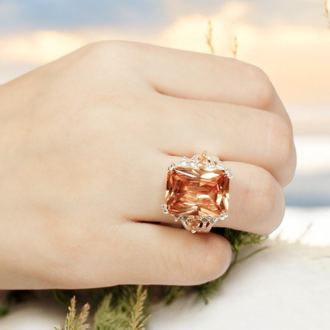 TRSH00771 GWH Square Stone Ring -TRSH