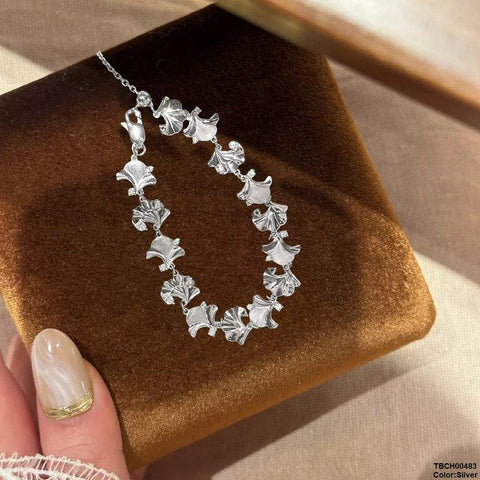 TBCH00483 GWH Leaf Bracelet Adjustable - TBCH