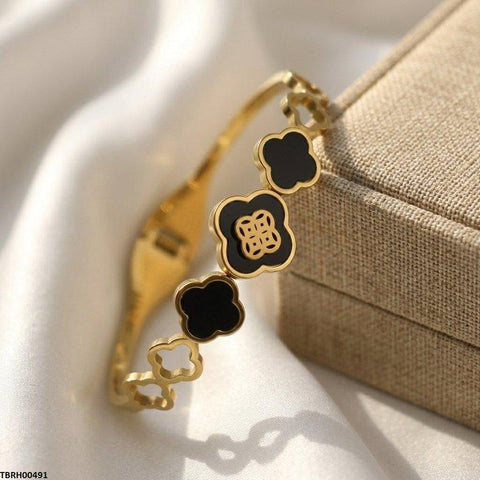 TBRH00491 MSJ Stainless Steel Three Flowers Bracelet - TBRH