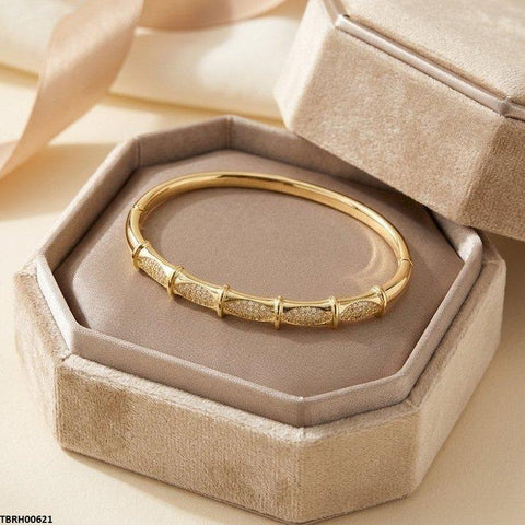 TBRH00621 GXN Oval Bracelet Openable - TBRH