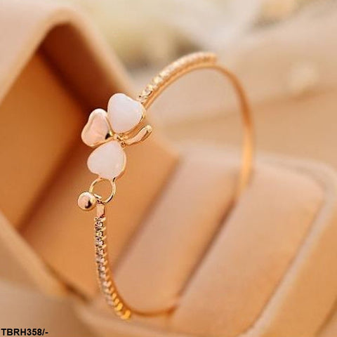 TBRH358 LQP 3 Heart Bracelet - CBRH