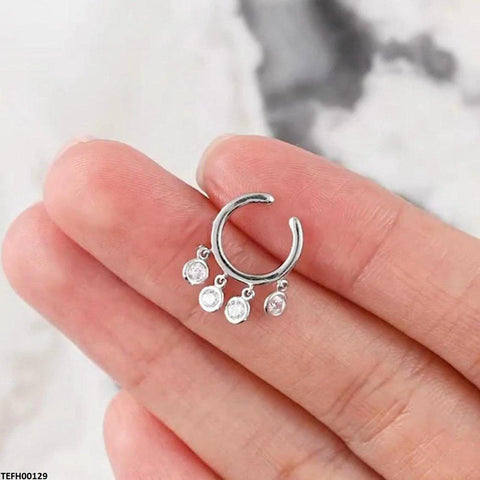 TEFH00129 QWN Four-Stone Drop Ear Cuff - TEFH
