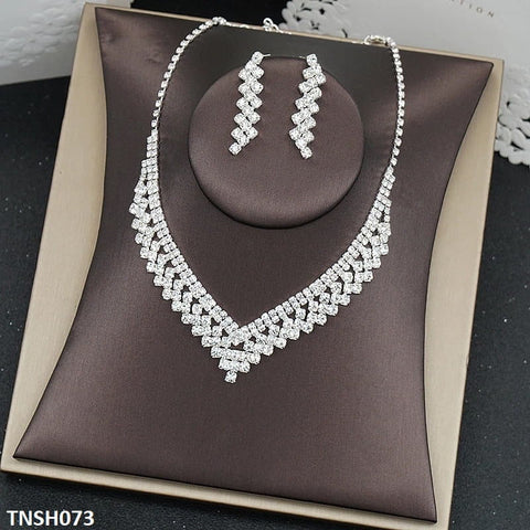 TNSH073 YJE Layered Necklace Set - TNSH