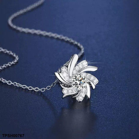 TPSH00767 ZFQ Flower Pendant With Chain - TPSH