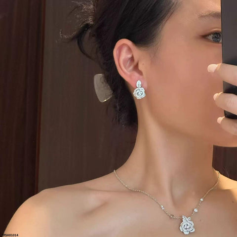TPSH01014 CJD Flower Zircon Pendant Set - TPSH