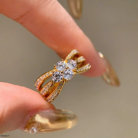 TRGH00177 GWH Triple Sparkle Ring - TRGH
