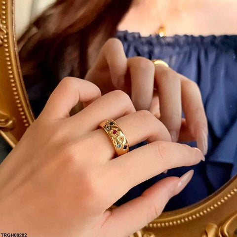 TRGH00202 CJD Round Multi Stone Ring - TRGH