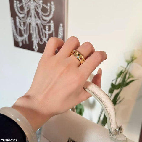 TRGH00202 CJD Round Multi Stone Ring - TRGH