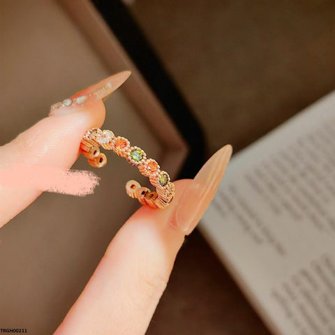 TRGH00211 GWH Round Multi stone Adjustable Ring - TRGH