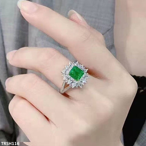 TRSH116 CSH Square Flower Green Ring - TRSH