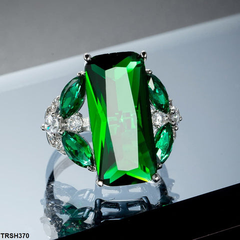 TRSH370 YLE Baguette Leaf Ring - TRSH