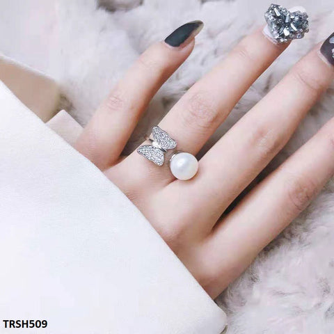 TRSH509 CJD Open Pearl/Butterfly Ring Adjustable- TRSH