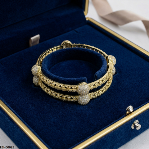 LBH00029 ANI Round Stone Bangles Set- LBH