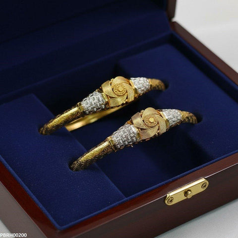 PBRH00200 MZM Texture Flower Bangle Set - PBRH