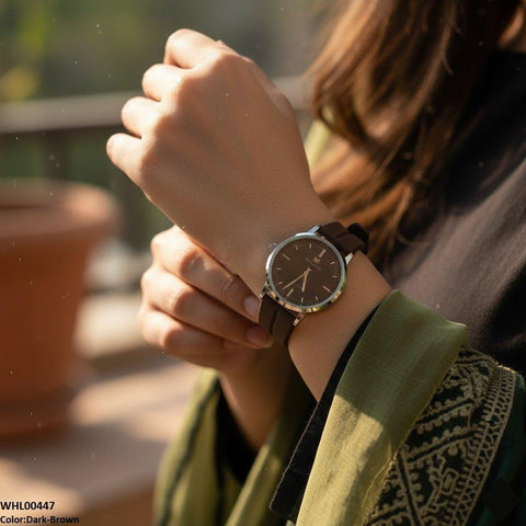 WHL00447 BWS Silver Bezel Magnetic Rubber Strap Women's Watch - WHL