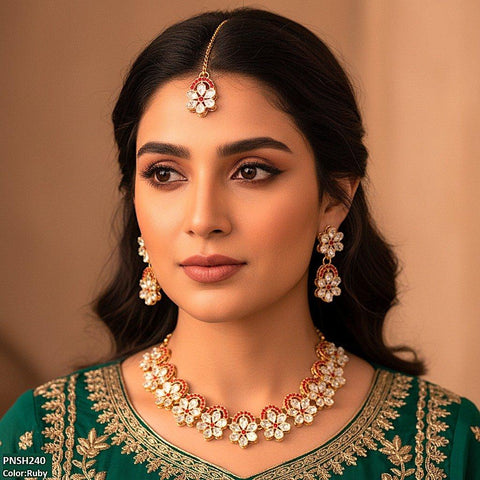 PNSH240 SDQ Flower Tear Stone Necklace Set - PNSH