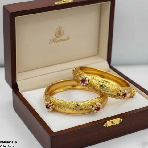 PBRH00210 FRN Round Flower Bangle Set - PBRH