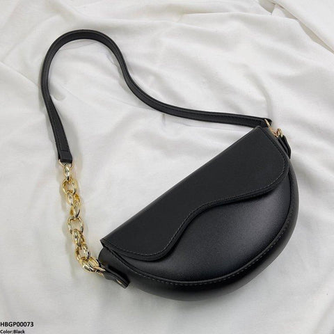 HBGP00073 Aurelia Saddle Armpit Bag Black