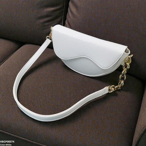 HBGP00074 Aurelia Saddle Armpit Bag White