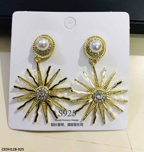 CEDH128 DDJ Pearl Star Drop Earrings Pair - CEDH