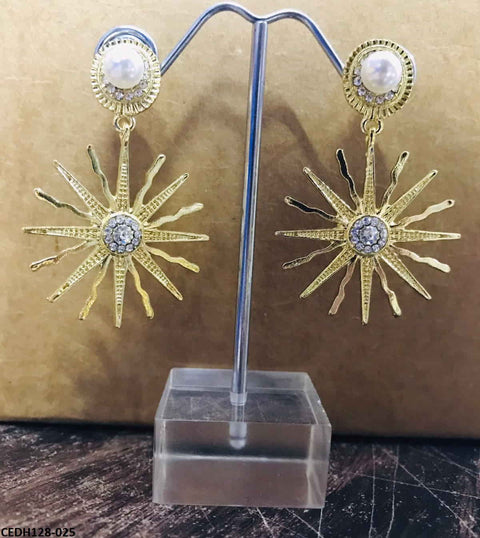 CEDH128 DDJ Pearl Star Drop Earrings Pair - CEDH