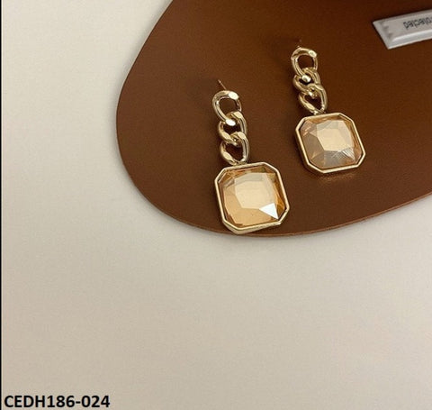 CEDH186 YQG Square Chain Drop Earrings - CEDH