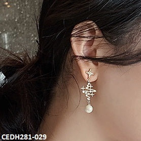 CEDH281 YYZ Star Pearl Drop Earrings Pair - CEDH