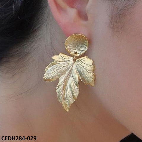 CEDH284 YYE Leaf Teardrop Earrings Pair - CEDH