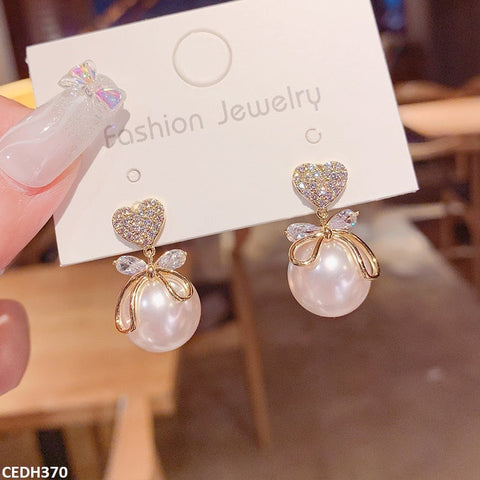 CEDH370 LSH Heart/Pearl Drop Earrings Pair - CEDH