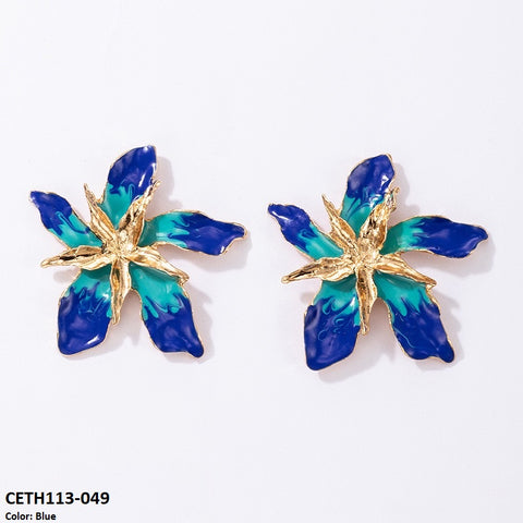 CETH113 YYE Painted Leaf Studs Pair - CETH
