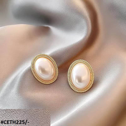 CETH225 SKM Oval Pearl Stud Ear Tops Pair - CETH